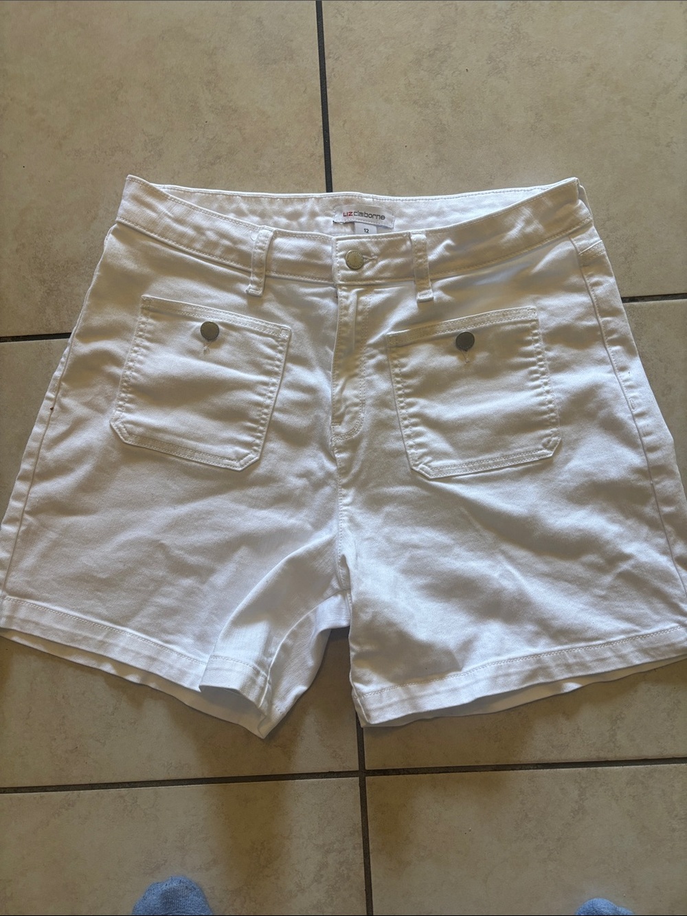 Liz Claiborne White High-Rise Front Pocket Shorts